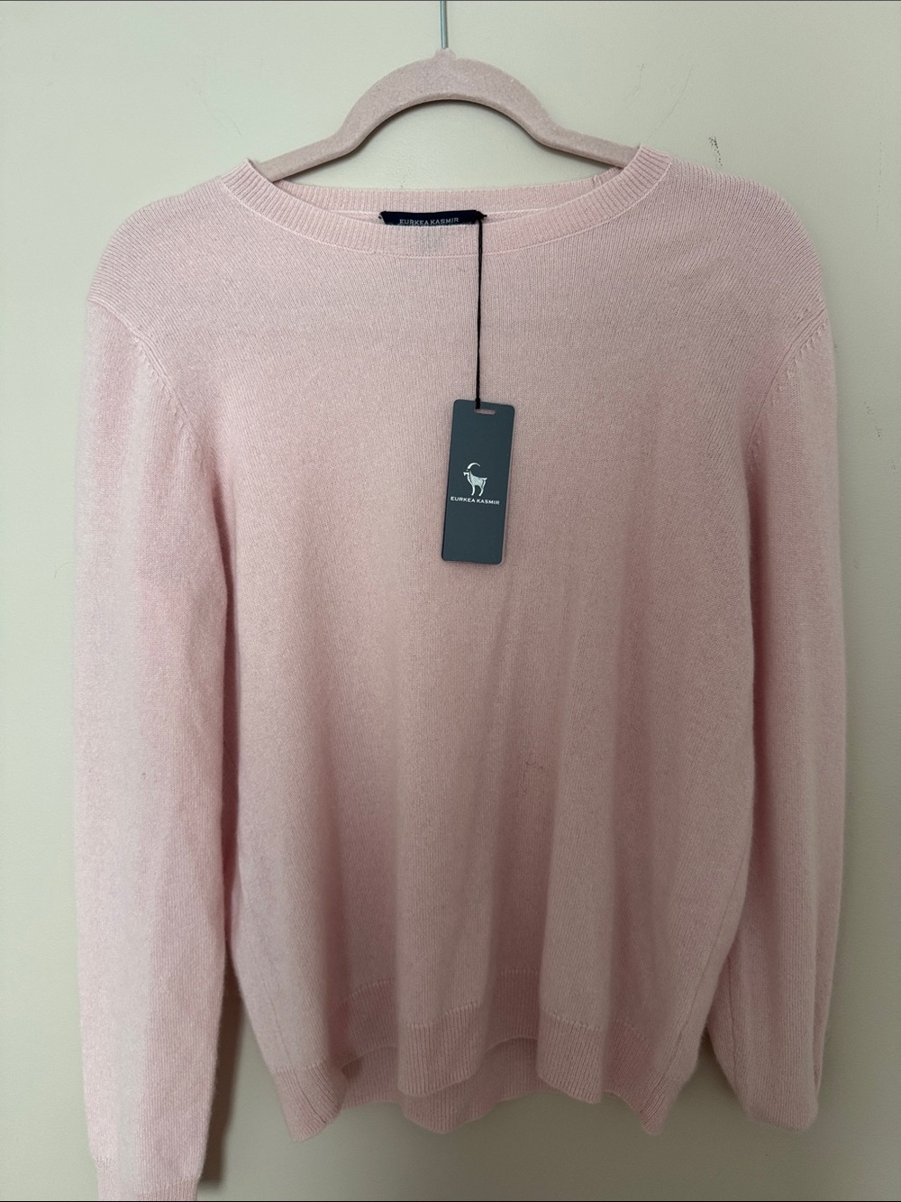 100% Cashmere Pink Crewneck Sweater